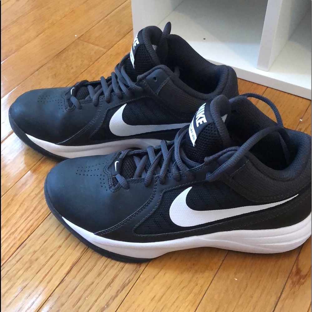 Girls Nike sneakers